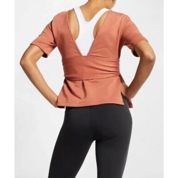 Nike Studio Yoga Training Top SS Wrap Rust Size Small - Picture 2 of 9